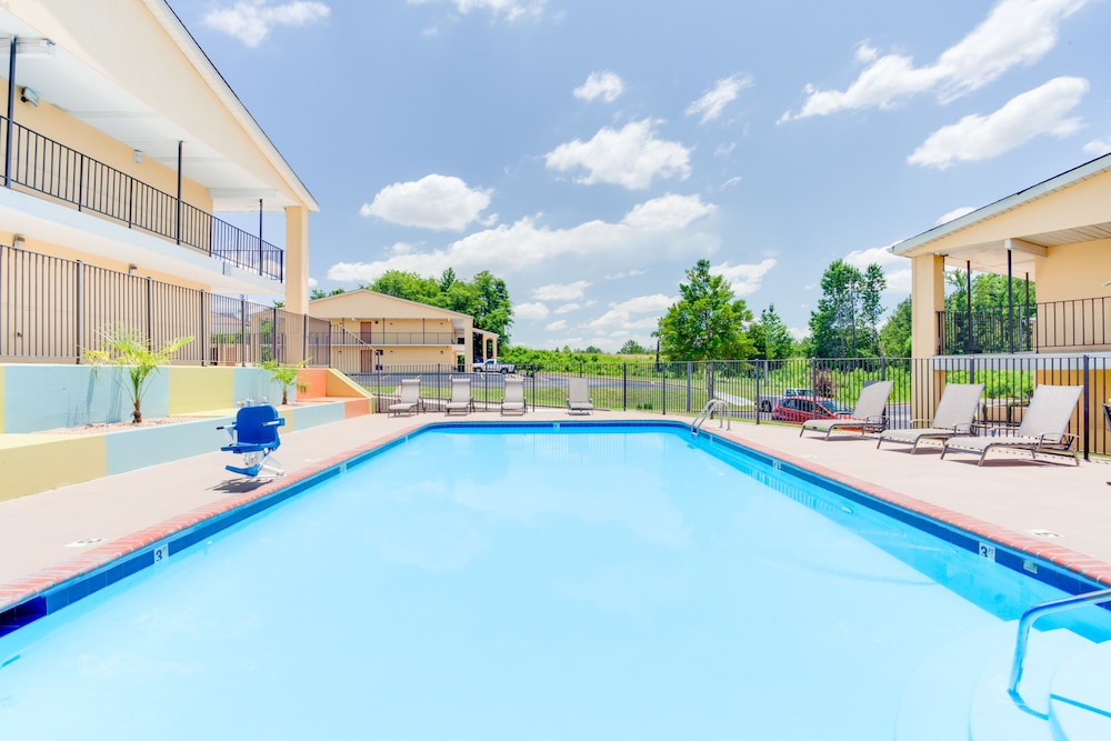Clarion Pointe Athens I 65 - photo 25