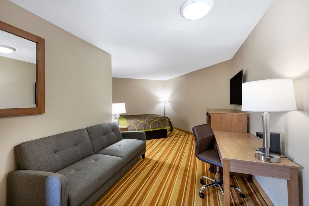 Super 8 by Wyndham O Neill NE - photo 10