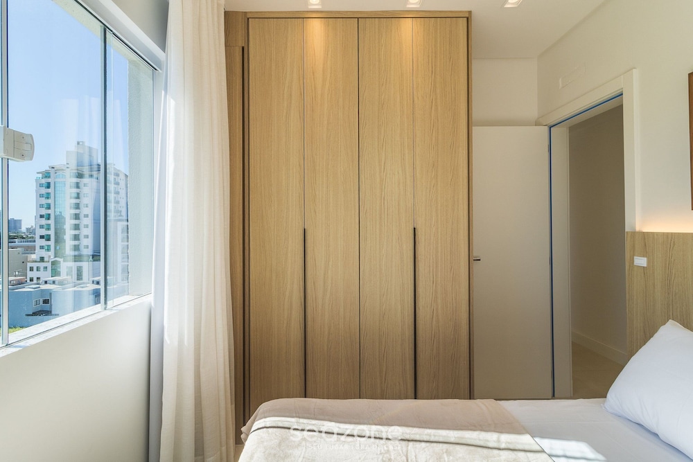 Modern Apartment with barbecue in Porto Belo LDA0703