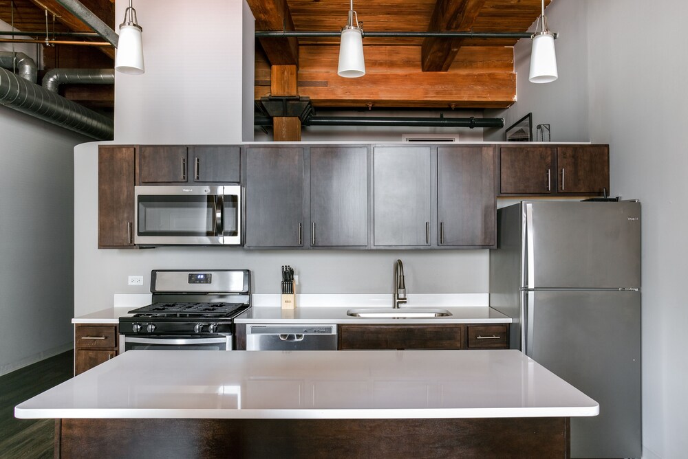 Bright South Loop Suites by Sonder - photo 20