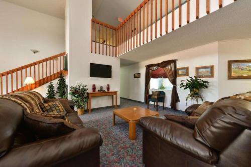 Americas Best Value Inn and Suites Clear Lake - photo 3