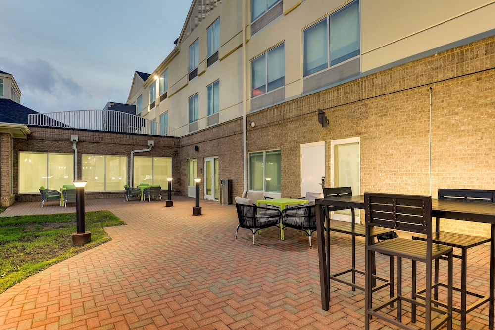Hilton Garden Inn Fort Worth Fossil Creek - photo 60
