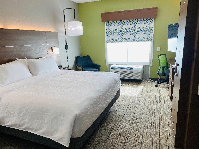 Holiday Inn Express & Suites Enterprise by IHG - photo 12