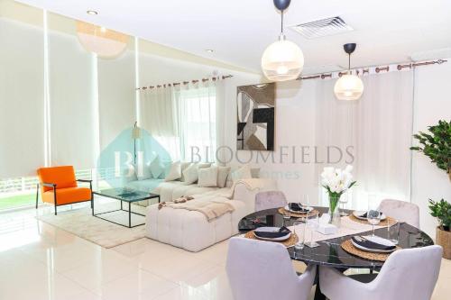 Bloomfields 2BR TH Marina Square Al Reem - last minute hotel in Abu Dhabi