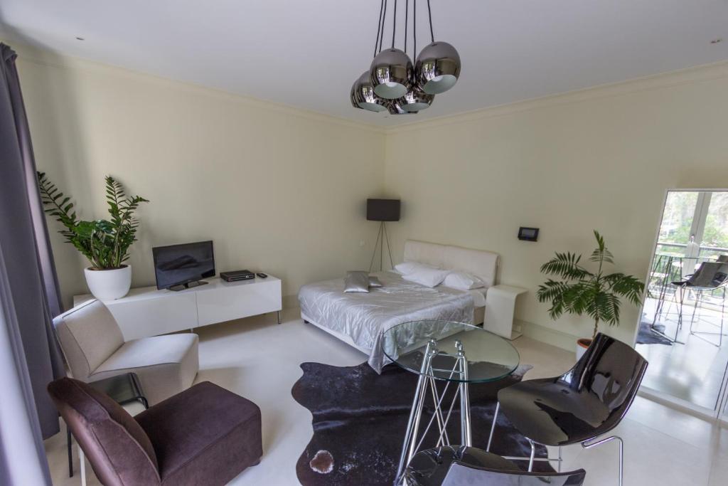 Porto Montenegro Luxury Studio Zeta — 4-Star Luxury Hotel in Tivat, Montenegro