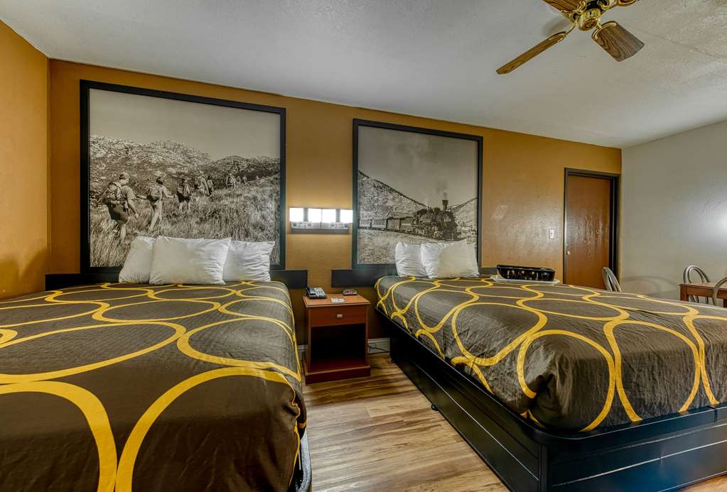 Super 8 by Wyndham Alamosa - photo 43