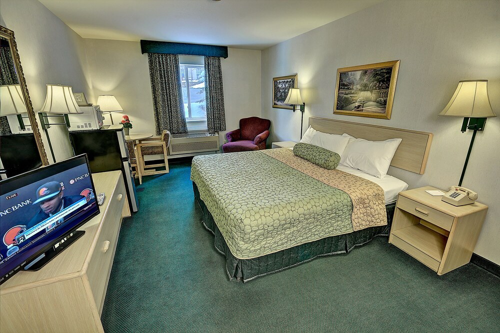 Dillon Inn - photo 6
