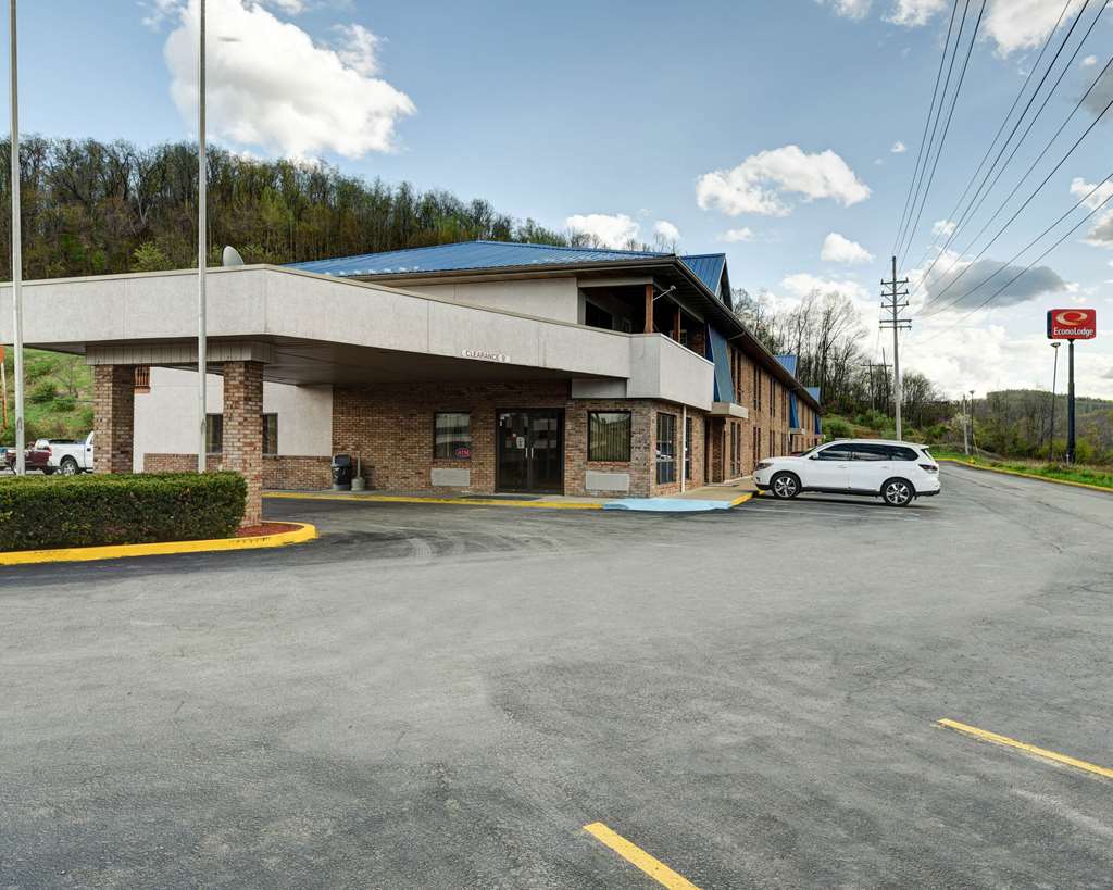 Econo Lodge Morgantown — Morgantown