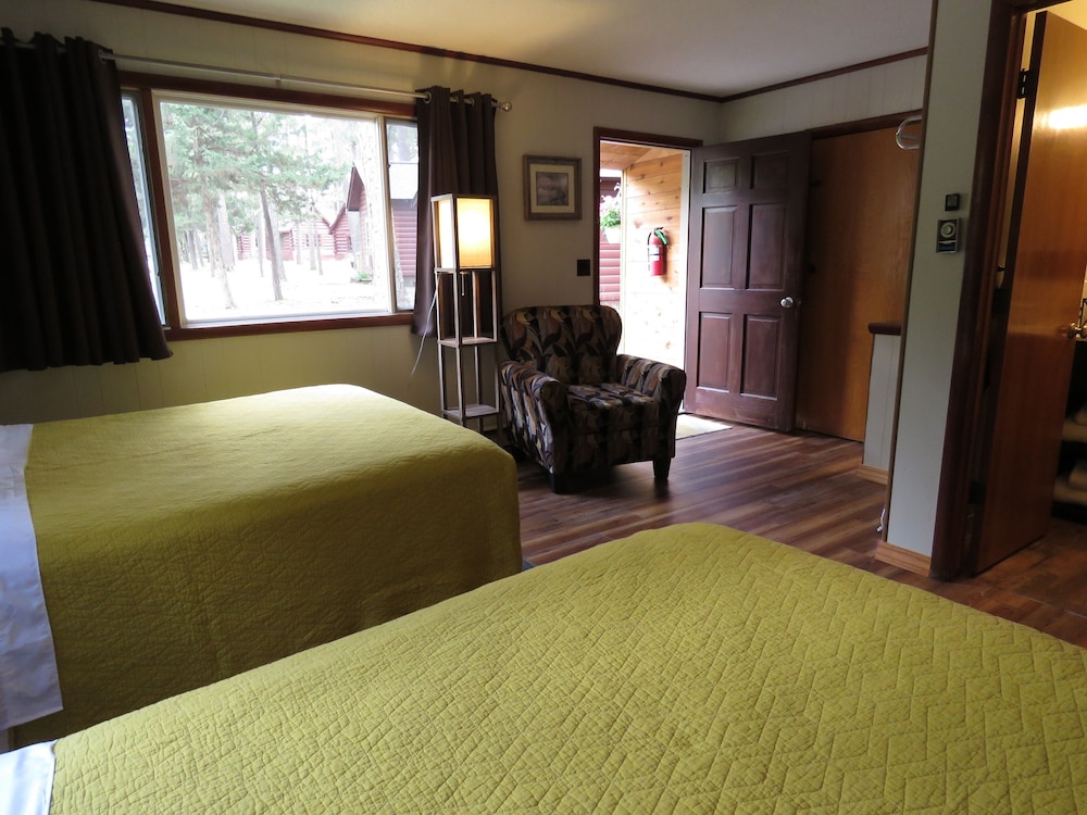 Tall Pines Inn - photo 61