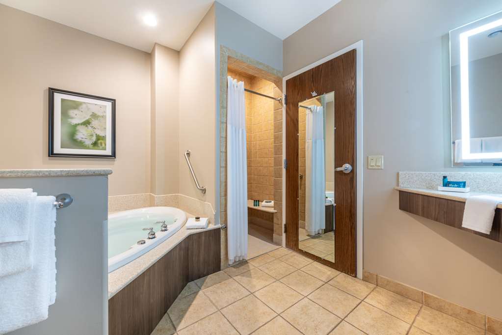 Best Western Plus Waterbury Stowe - photo 62