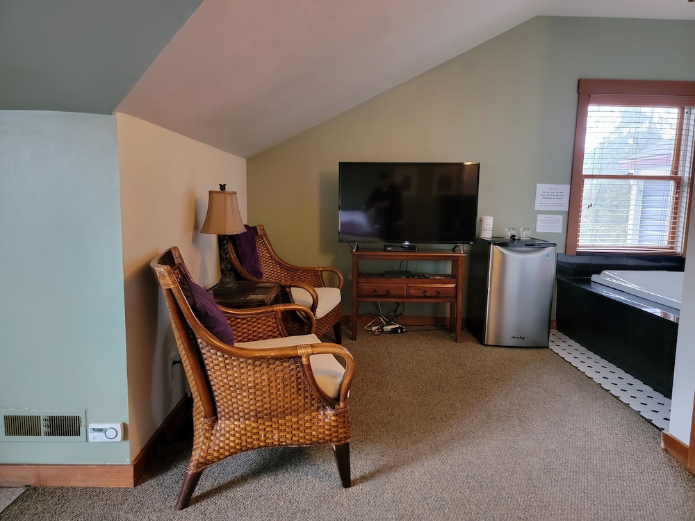 The Heron Inn & Day Spa - photo 8