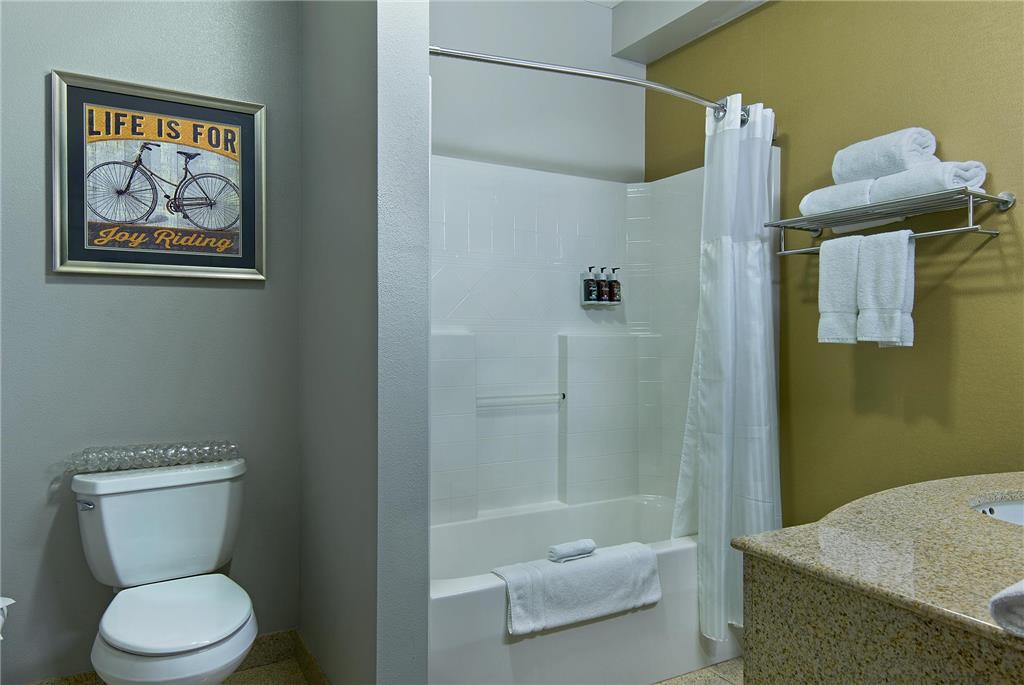 Oxford Suites Downtown Spokane - photo 9