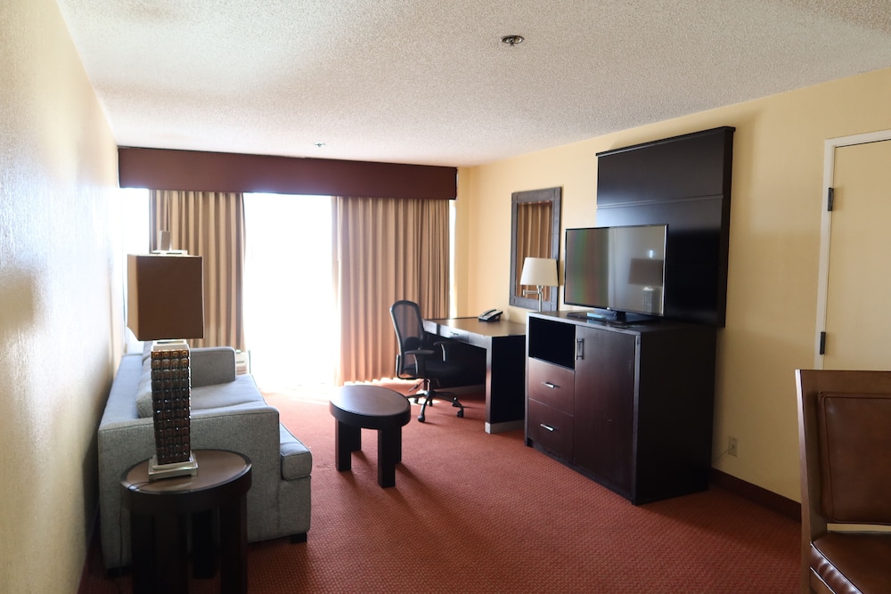GreenTree Hotel Phoenix West - photo 15