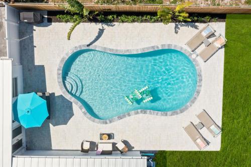 East Coast Oasis Heated Pool & Park Your Boat — 4-Star Luxury Hotel in West Palm Beach, United States