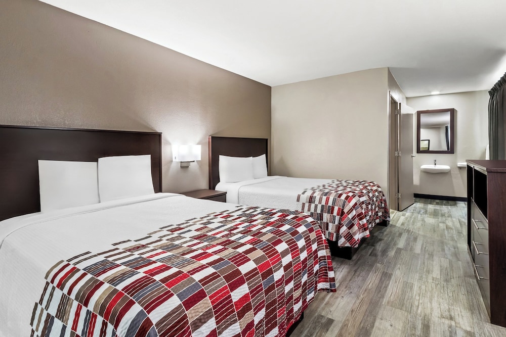 Red Roof Inn Phoenix North I 17 at Bell Rd - photo 18