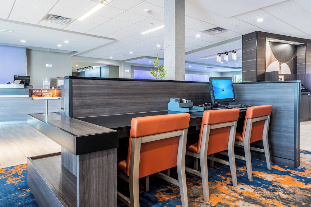 Fairfield Inn & Suites by Marriott St. Joseph Stevensville - photo 28