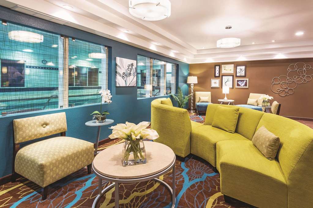 La Quinta Inn & Suites by Wyndham Boise Towne Square - photo 9