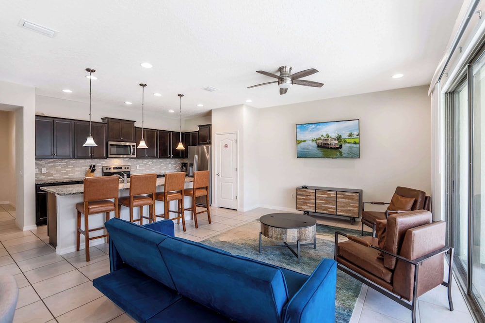 House of Fun at Windsor Westside — 4-Star Luxury Hotel in Kissimmee, United States