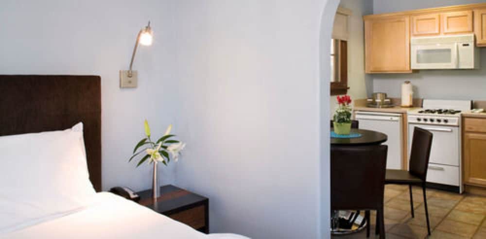 Casa Del Mar Inn - photo 20
