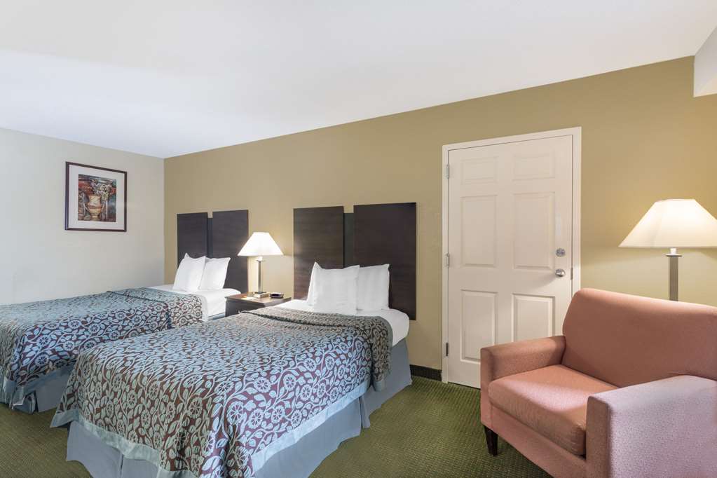 Days Inn and Suites Airport Columbia - photo 5