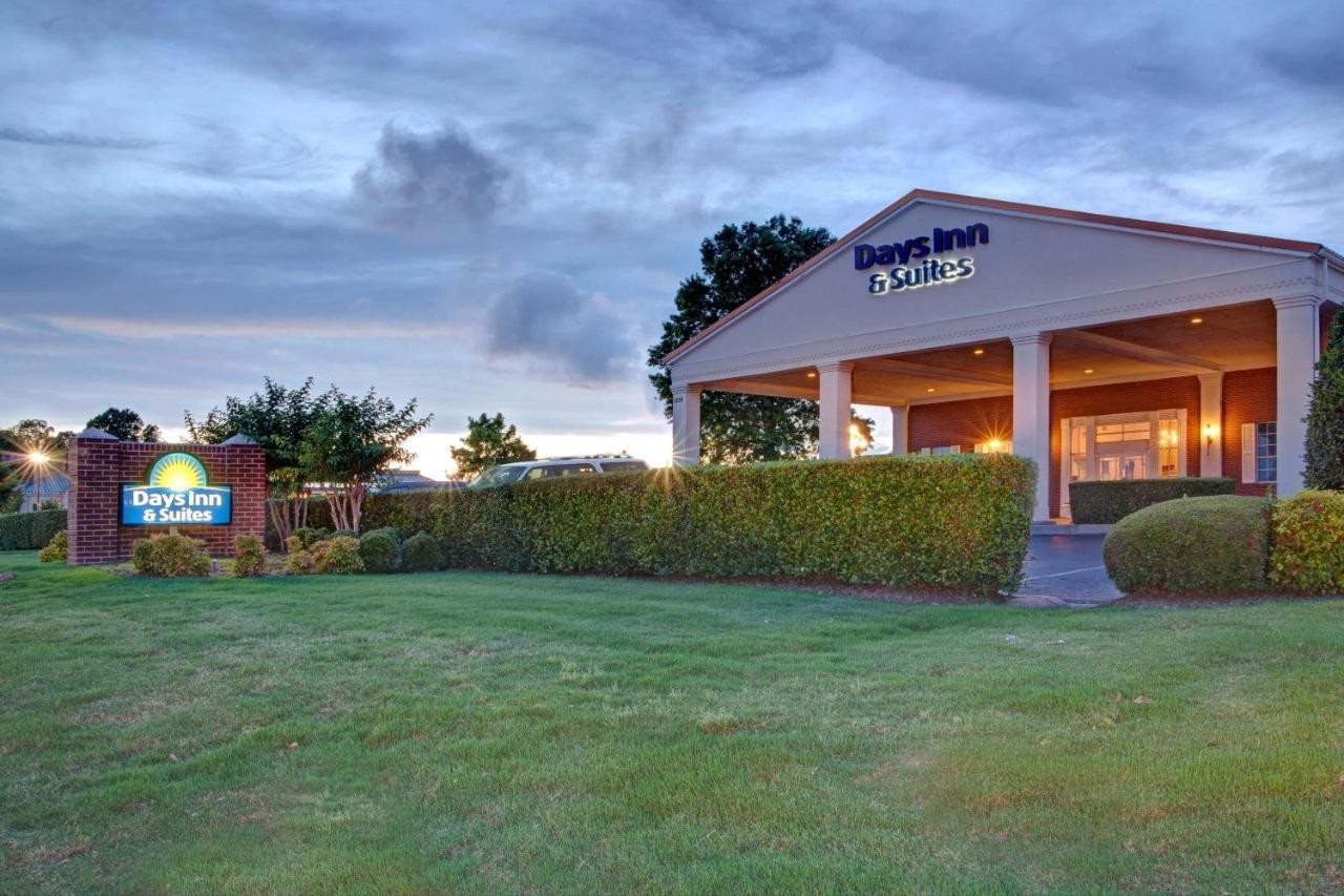Days Inn & Suites By Wyndham Collierville Germantown Area — hotel in Collierville