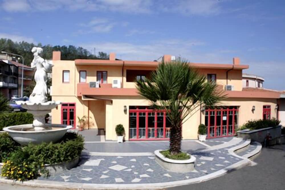 Hotel Castelmonardo pet-friendly hotel Filadelfia