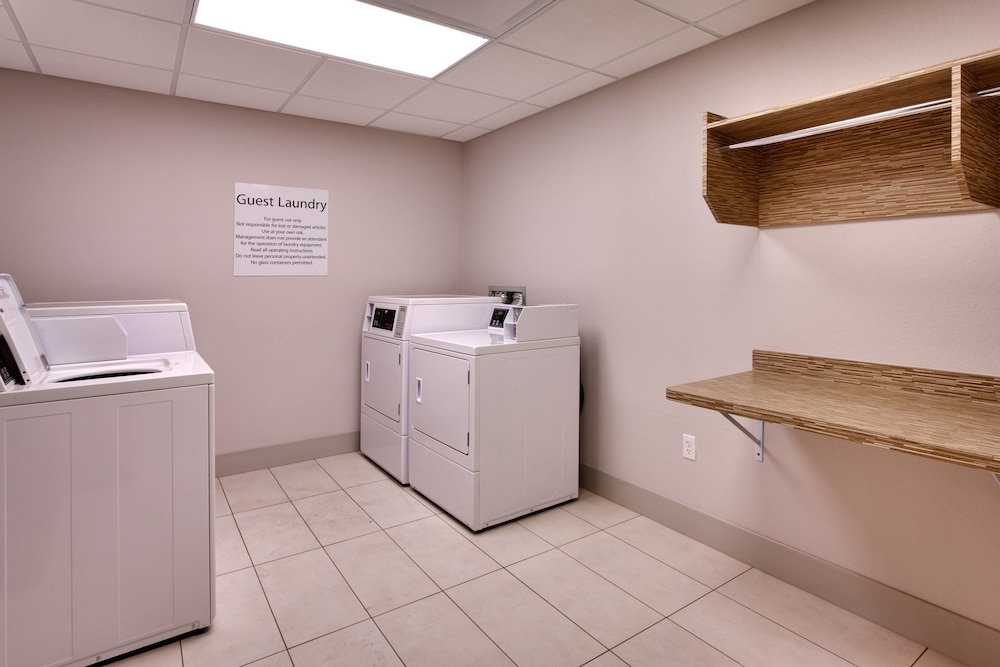 Holiday Inn Express & Suites Phoenix West Buckeye by IHG - photo 35