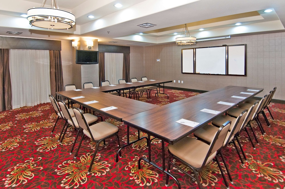 Hampton Inn Maumelle AR - photo 33