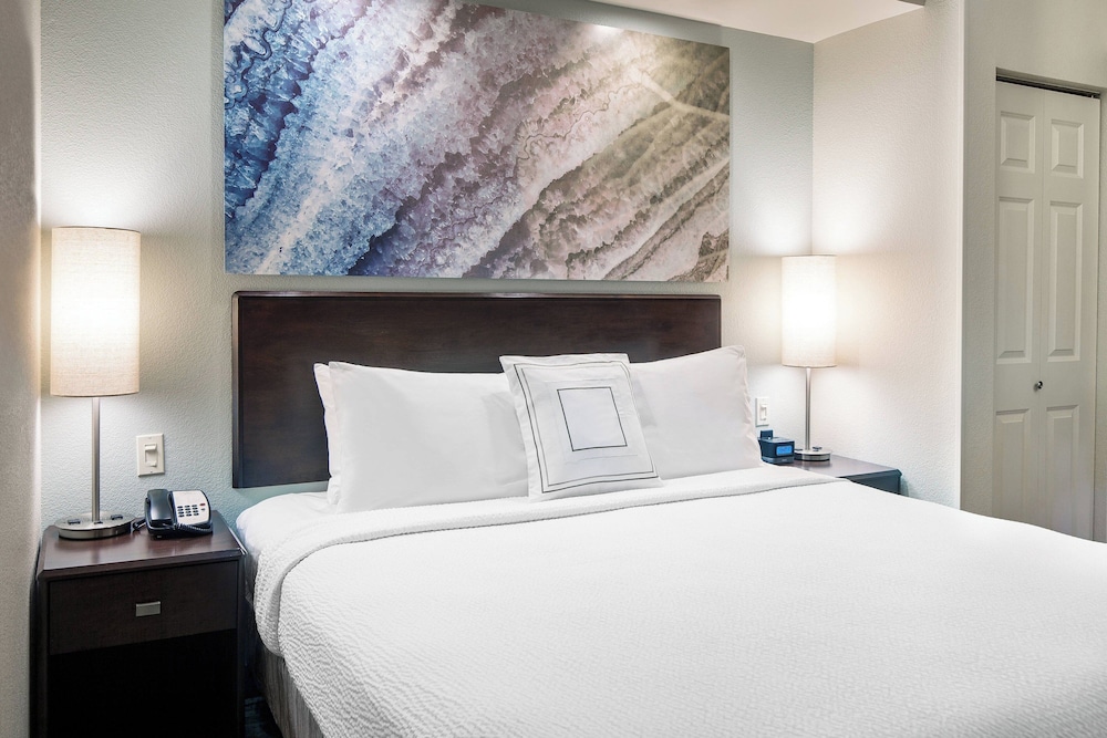 SpringHill Suites by Marriott Bakersfield - photo 7