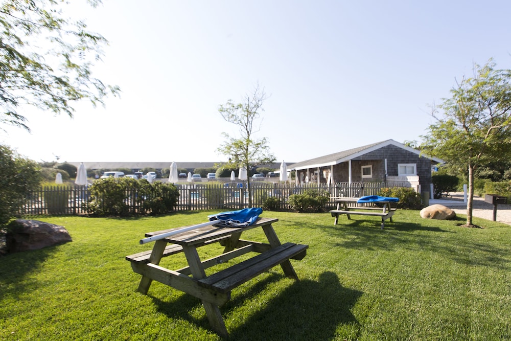 Driftwood Resort - photo 300