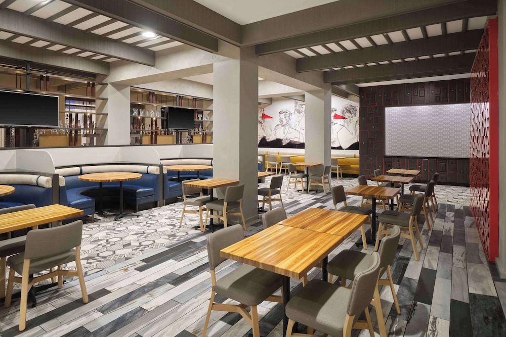 DoubleTree by Hilton Austin - photo 36