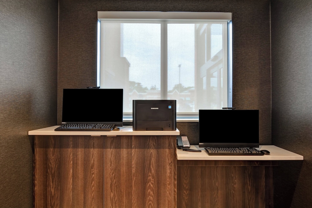 Residence Inn by Marriott Cleveland Airport Middleburg Heights - photo 22