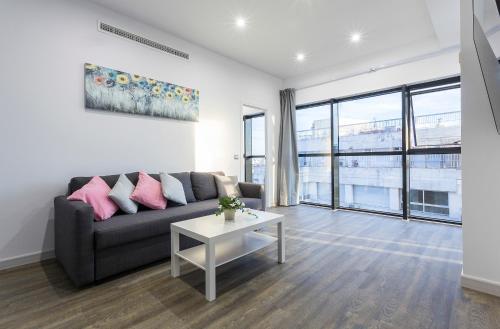 New York Style Luxury 3 Dormitorios in Jerez De La Frontera, Spain