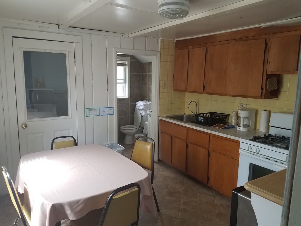 Nautical Motel and Suites - photo 42