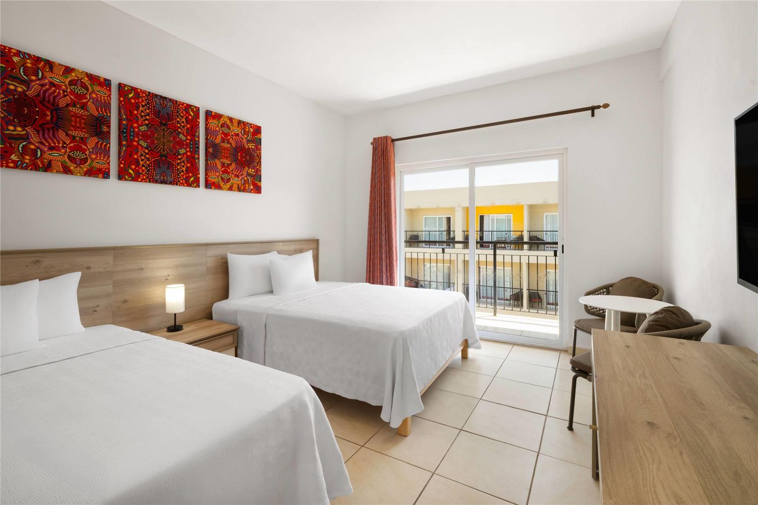 Guest room
