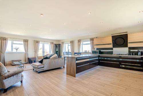 Beeches Cottage — 5-Star Luxury Hotel in Blackburn, United Kingdom