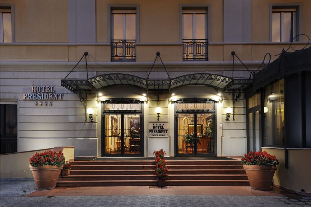Hotel President - carbon neutral hotel in Viareggio