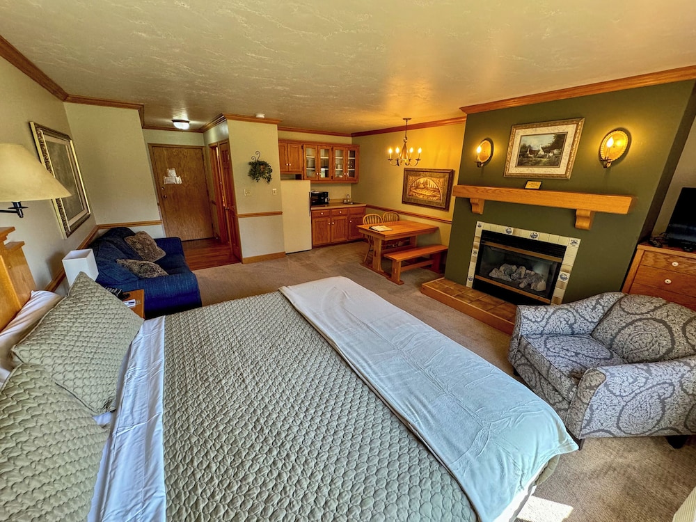 Settlement Courtyard Inn & Lavender Spa - photo 14