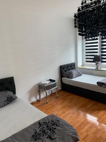 Unterkunft Ferienwohnung Mara Oberhausen — Oberhausen — photo 5