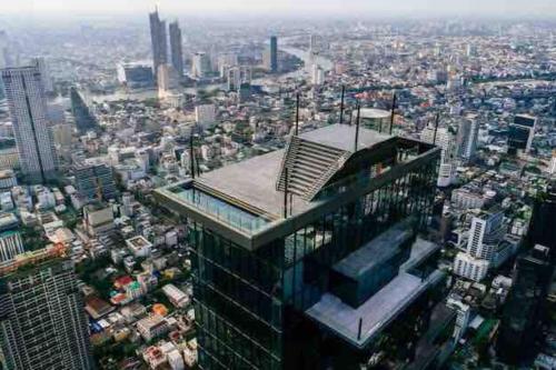 MIQ_5br Silom Bts Mrt Wifi 1000MB Jacuzzi 16pax