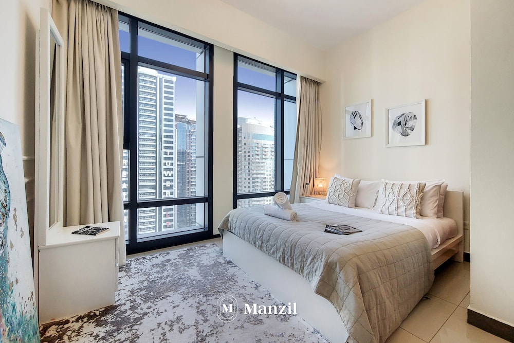 2B Lakeside 2901 - carbon neutral hotel in Dubai