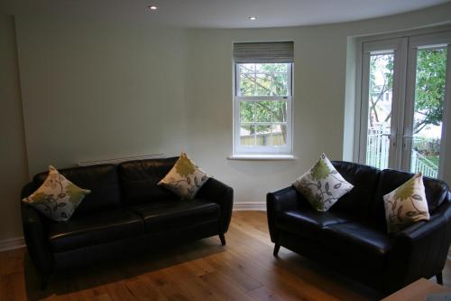 Highlands Apartment 2 — 4-Star Luxury Hotel in Shanklin, United Kingdom