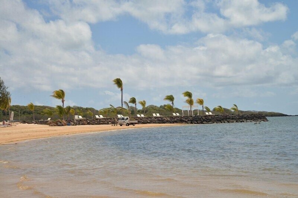 Brand New Villa sea View With Hotel Facilities Build 2016 in Roches Noire, Mauritius