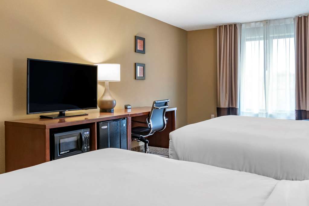 Comfort Inn PA Turnpike 1 81 - photo 10