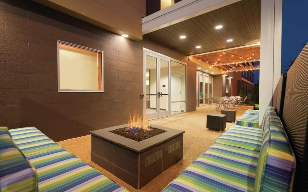 Home2 Suites by Hilton St. Louis Forest Park - photo 48