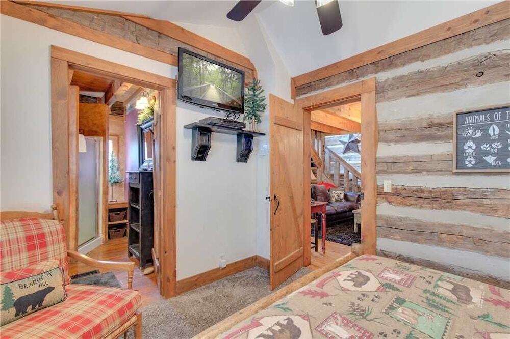 Blessed Beyond Measure — 4-Star Luxury Hotel in Gatlinburg, United States