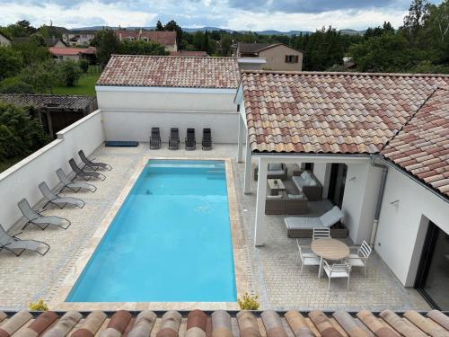 Les Crechois — hotel in Creches-Sur-Saone