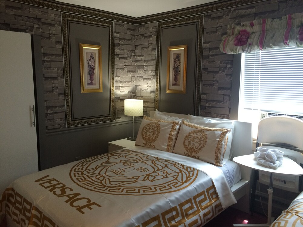 Admiral Weaver Inn - photo 15