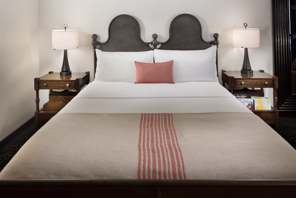Hotel Valencia Riverwalk - photo 35
