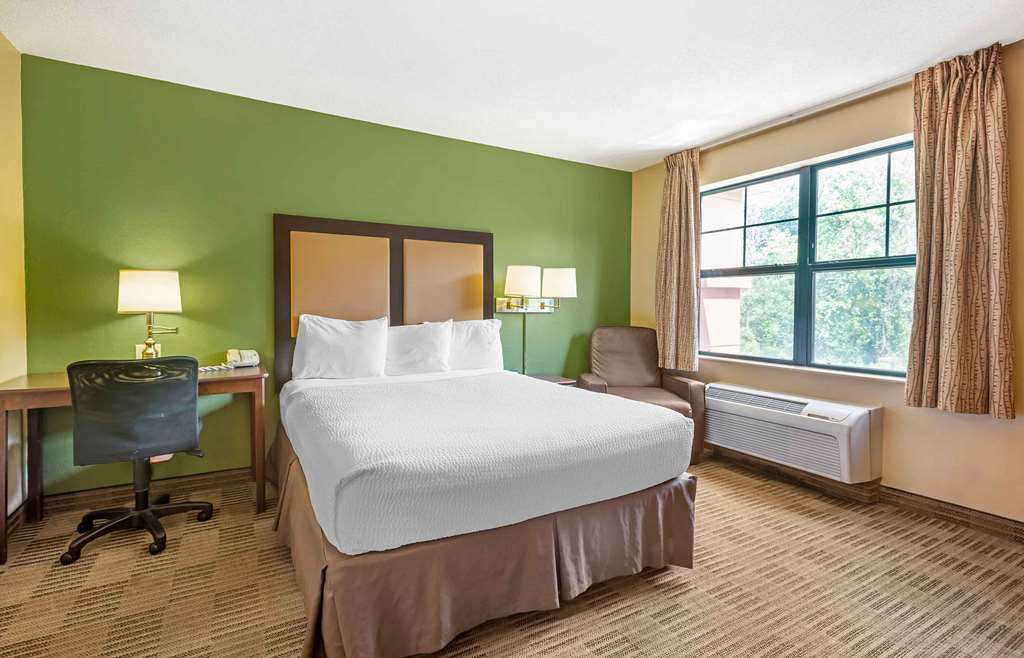 Extended Stay America Suites Princeton West Windsor - photo 10